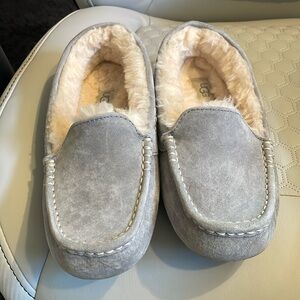 UGG moccasins light gray size 8. Beautiful and Comfortable!!!!